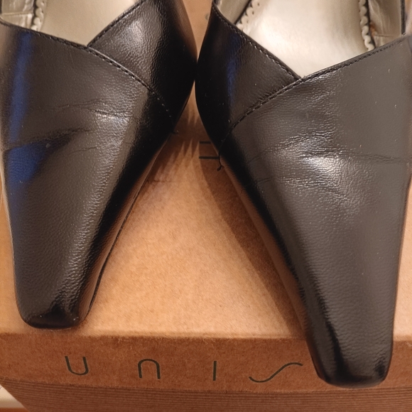 Unsay Sling Back Shoes - Picture 4 of 7